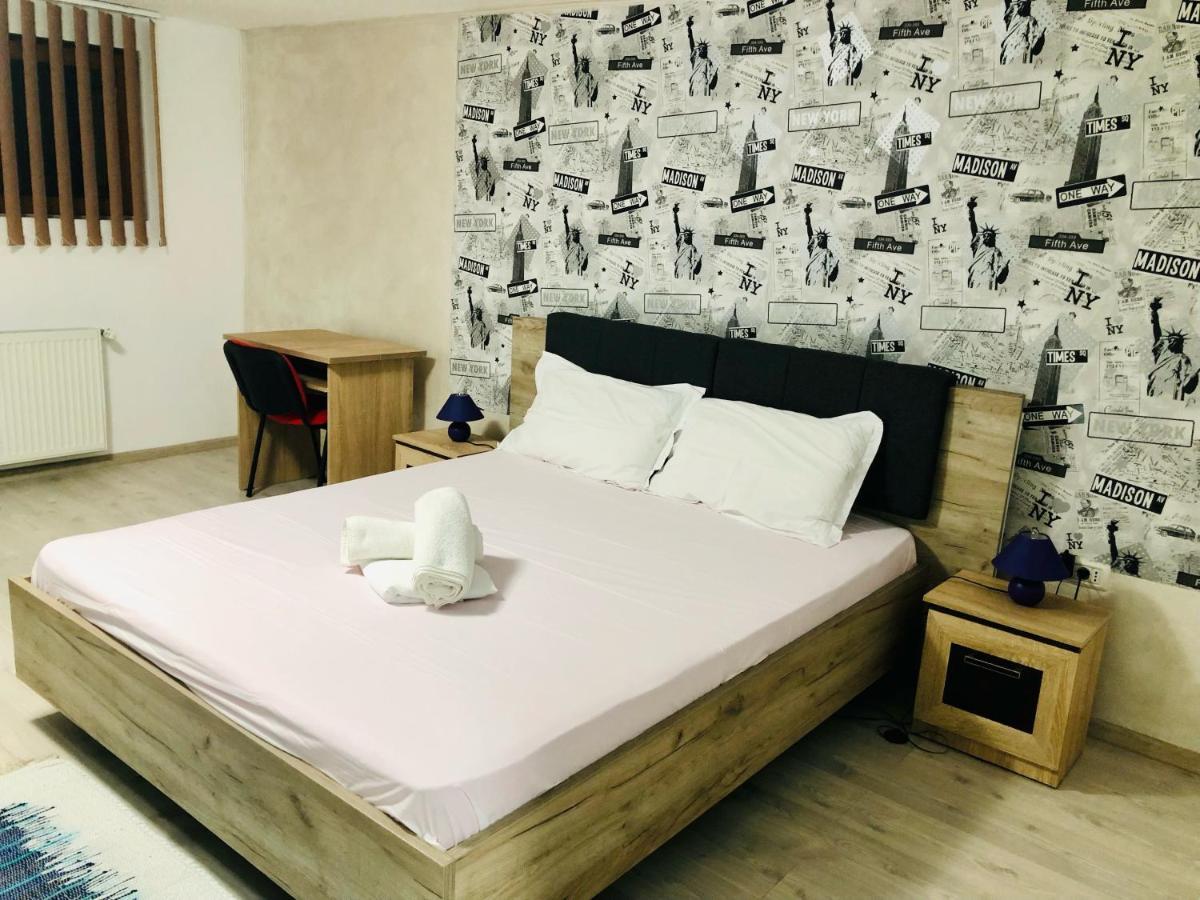 Central Park - Big Apartment - 3 Rooms - Free Parking T5 Timişoara Exterior foto